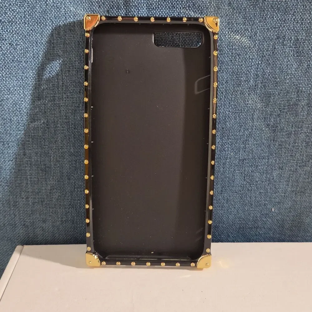 Luxury Trunk Rose Phone Case Gold Rivet Retro Cover